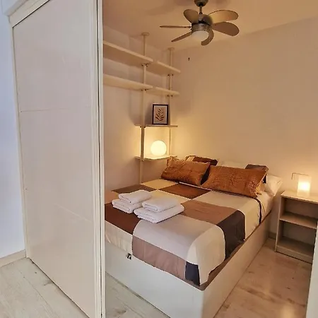 Confortable Apartamento En El Centro De Con Parking Apartment